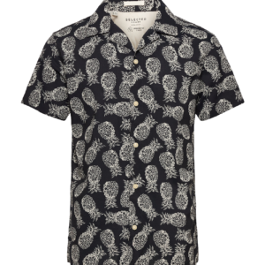 selected-homme-reg-mildas-cuban-short-sleeved-shirt-black-pineapple-front-double-wears